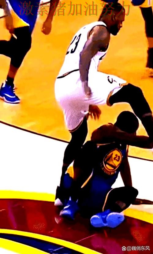 詹姆斯连续破门让多特蒙德引发热议 詹姆斯连续破门让多特蒙德引发热议